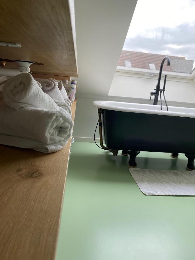 Lichtrijke Loft Bij Restaurant Den Olifant Apartment Ieper Luaran gambar