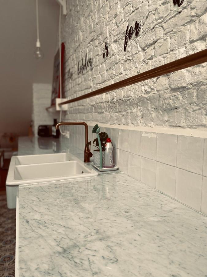 Lichtrijke Loft Bij Restaurant Den Olifant Apartment Ieper Luaran gambar