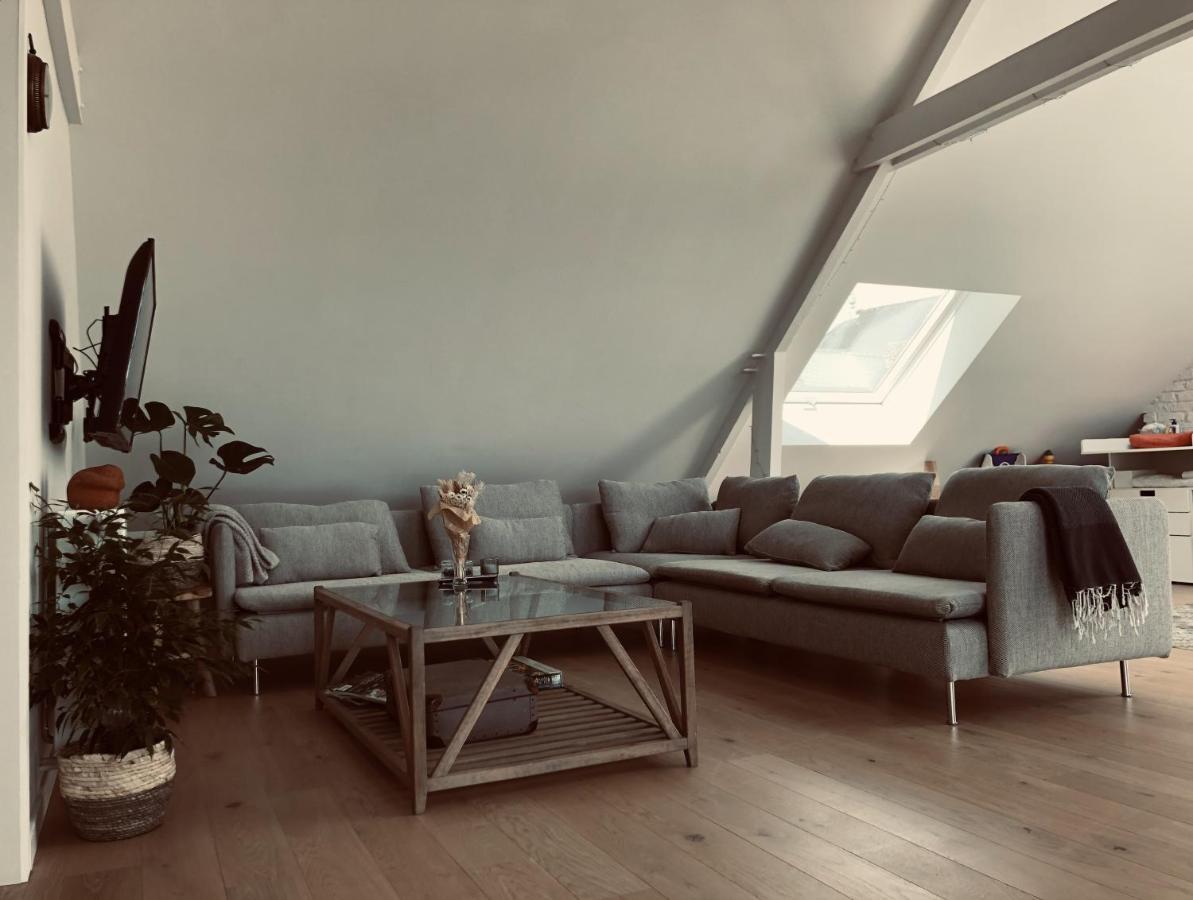 Lichtrijke Loft Bij Restaurant Den Olifant Apartment Ieper Luaran gambar